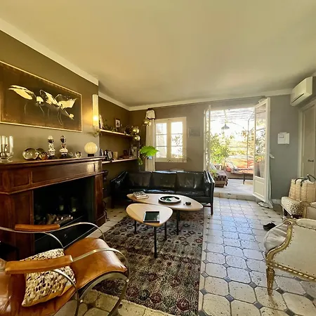 La Maison De Fabienne Bed & Breakfast Tarascon